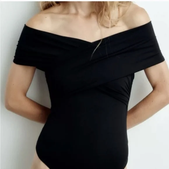 Zara Black Off The Shoulder Bodysuit NWT - Picture 2 of 7